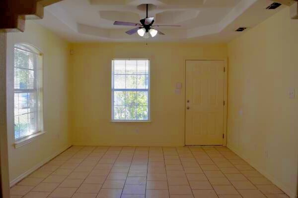 Building Photo - 1523 Tampa St