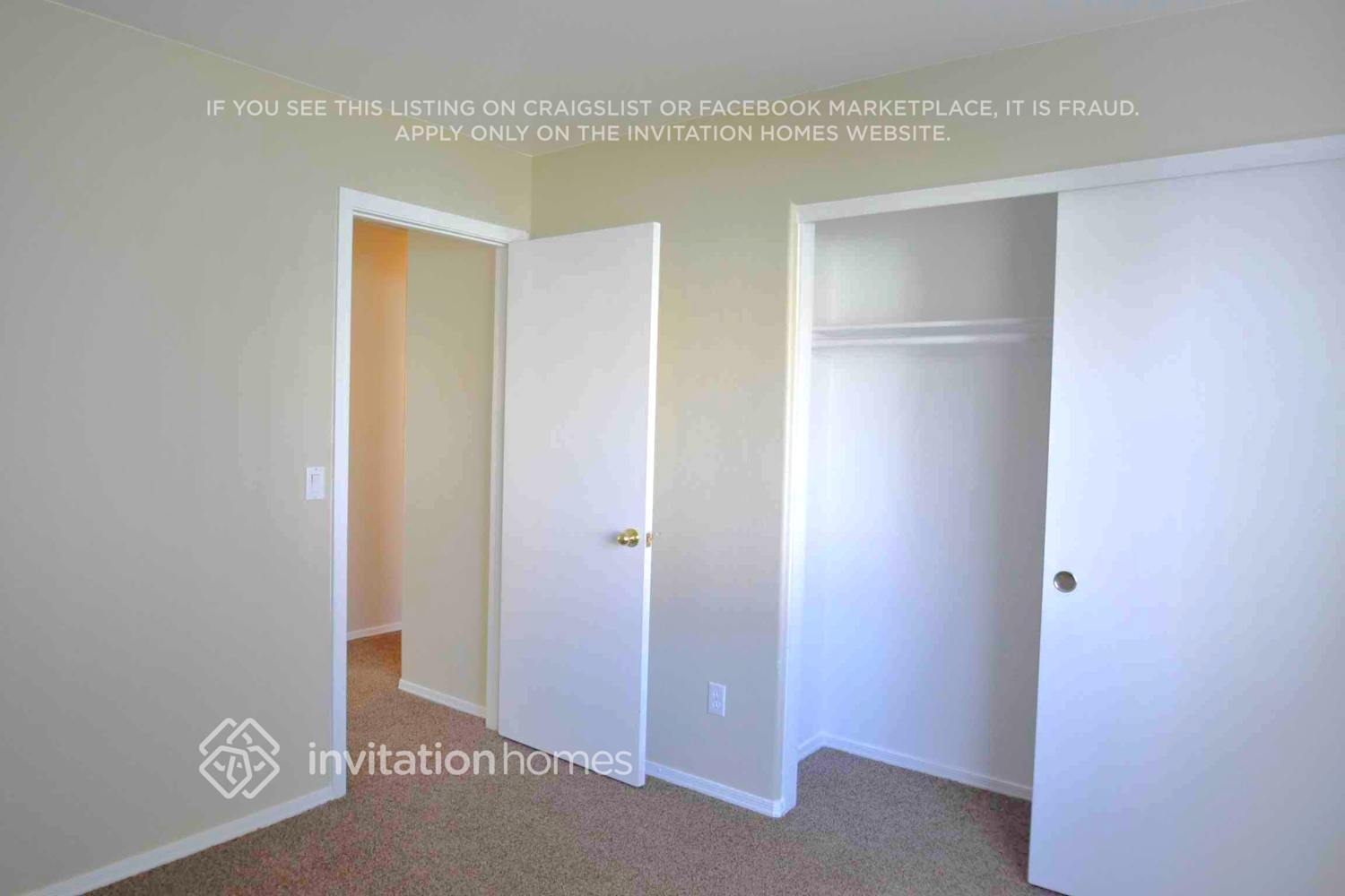 Building Photo - 2703 N 87th Ave