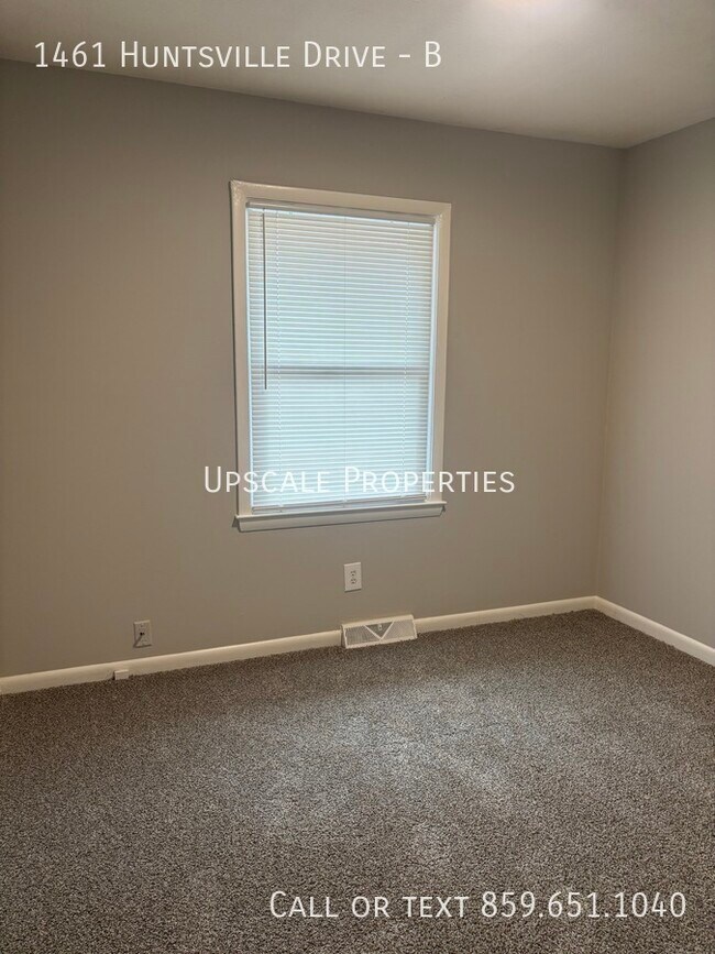 Building Photo - 1461 Huntsville Dr