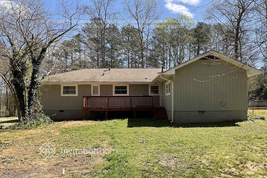 Building Photo - 207 Brown Rd