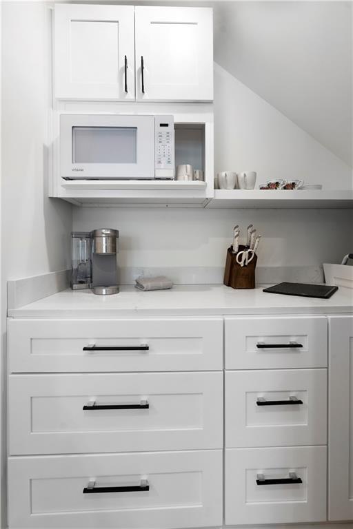 Building Photo - 217 Arnold Mill Rd