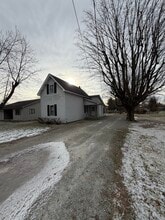 Building Photo - 687 W Ml St