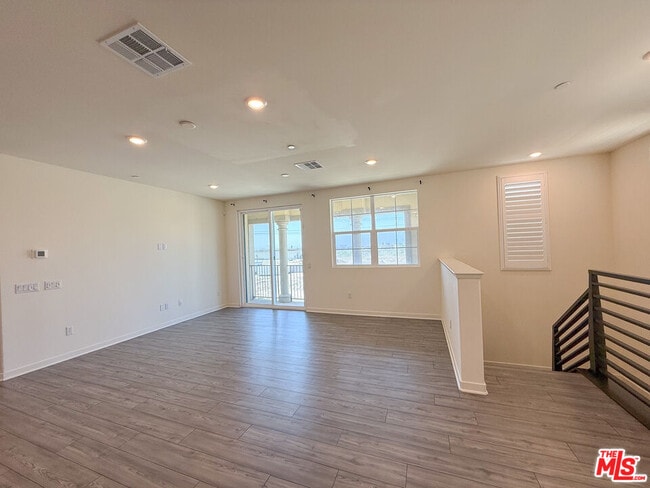 Building Photo - 8271 Spirit St