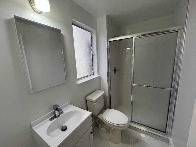 Building Photo - 3351 Cesar Chavez St