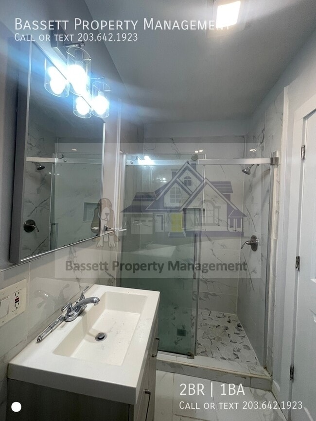 Building Photo - 847 Quinnipiac Ave