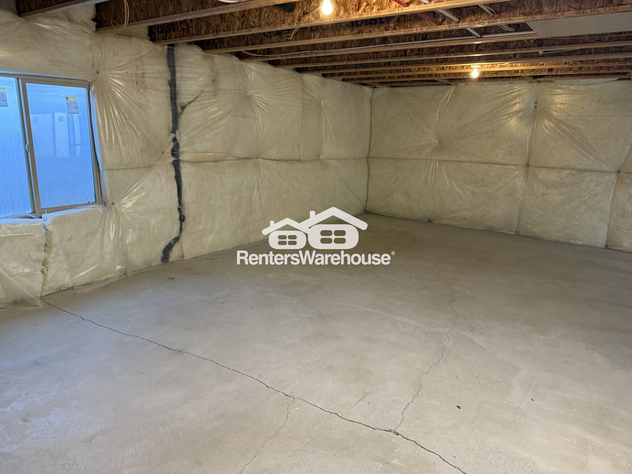 Building Photo - 1347 Skip St