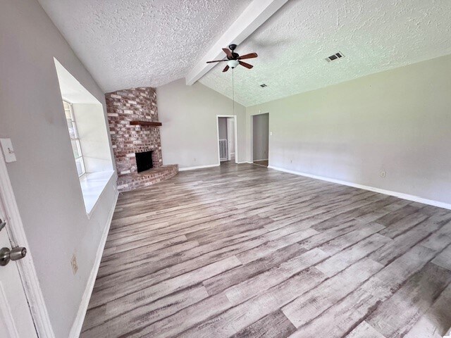 Building Photo - 5502 Maplegate Dr