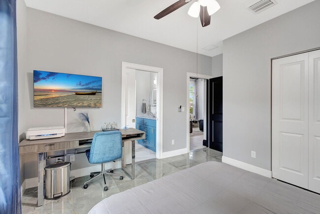 Building Photo - 13803 Citrus Grove Blvd