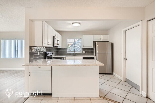 Building Photo - 6924 68th Ave N, Pinellas Park, FL, 33781
