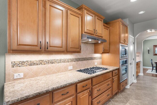 Building Photo - 420 Wild Rose Dr