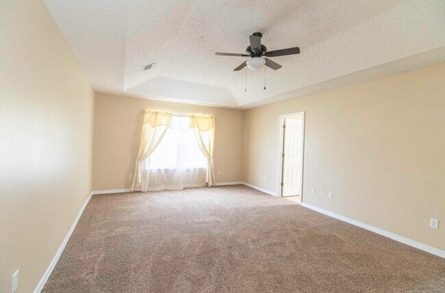 Building Photo - 3514 Farrington Ct