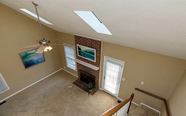 Building Photo - 4512 Emmit Dr