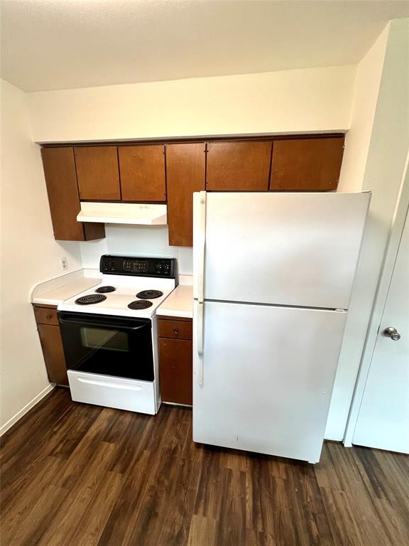 Building Photo - 2619 Baxter Dr