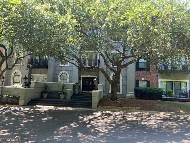 Building Photo - 3071 Lenox Rd NE