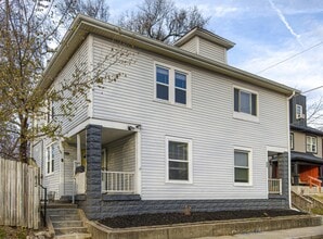 Building Photo - 814 Parkway Ave
