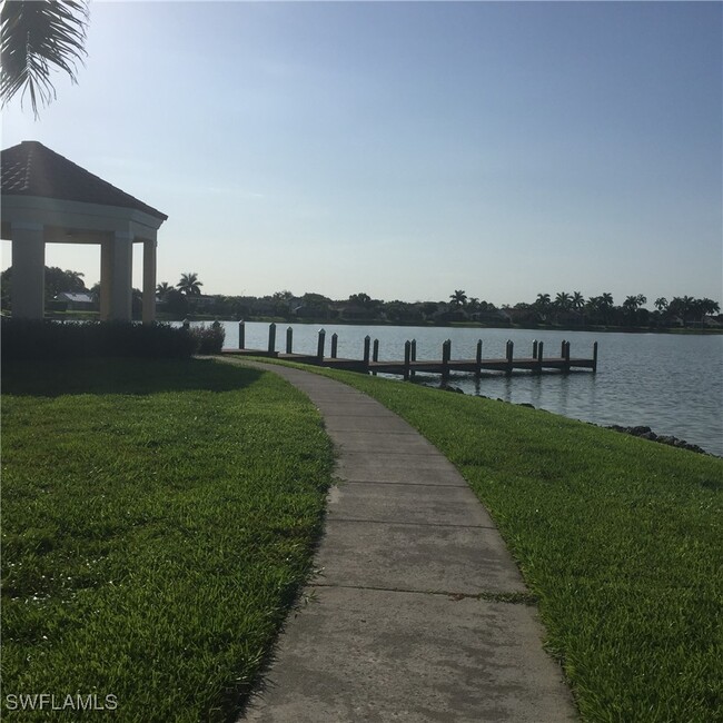 Building Photo - 7800 Emerald Cir