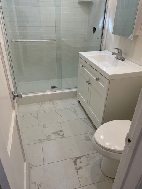 Building Photo - 111 Bennett Ave