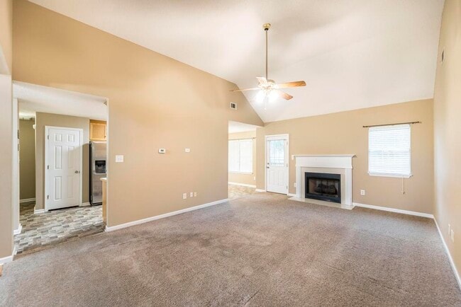 Building Photo - 205 Carver Ct