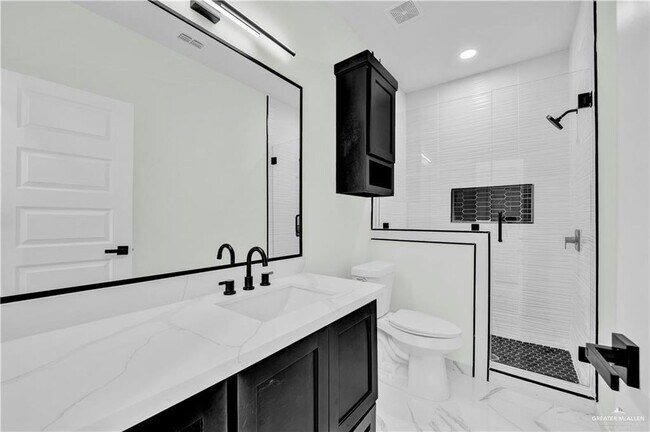 Building Photo - 10 Buccaneer Dr