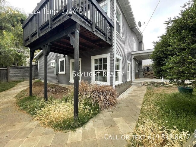 Building Photo - 3746 Villa Terrace