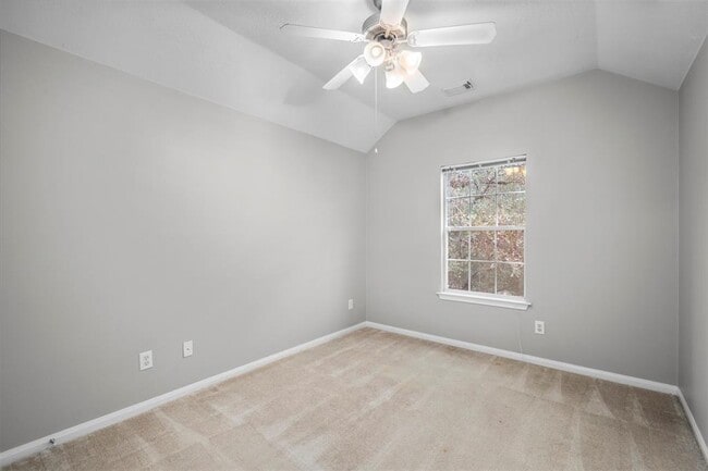 Building Photo - 23 E Twinvale Loop