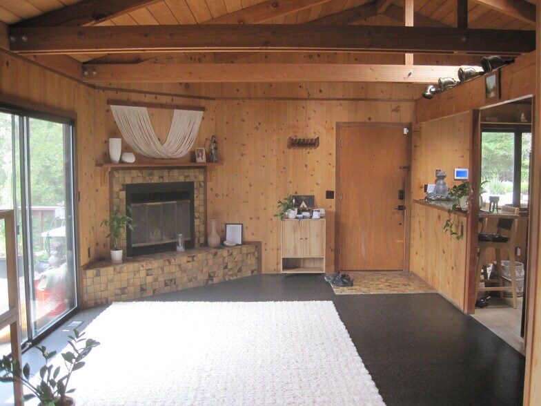 Building Photo - 24656 Pescadero Rd