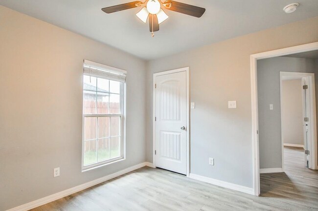 Building Photo - 8810 16th St