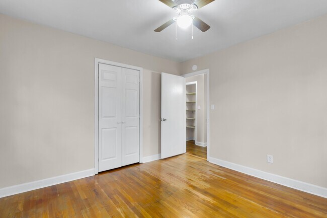 Building Photo - 1508 Beaufort St