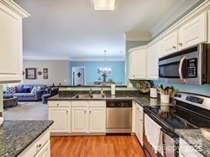 Building Photo - 16423 Golden River Ln