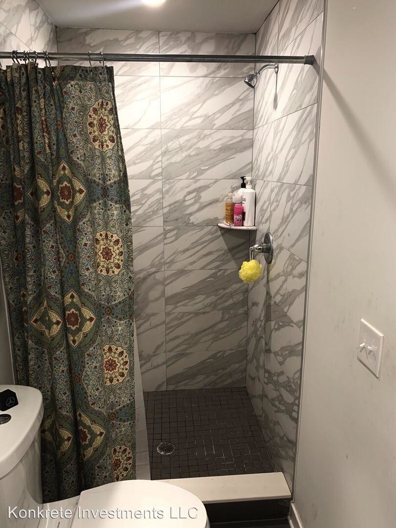 Building Photo - 1626 Cecil B. Moore Ave