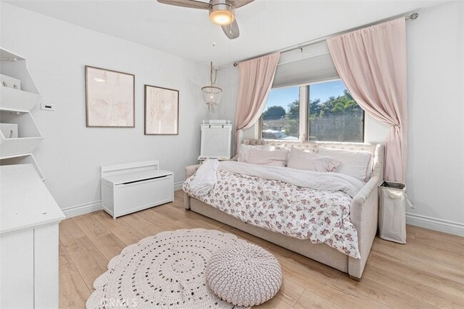 Building Photo - 600 Cliff Dr