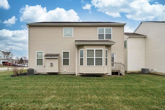 Building Photo - 5912 Danann Dr