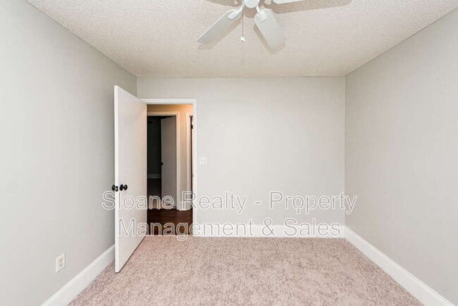 Building Photo - 1326 Battery Stevens Ct
