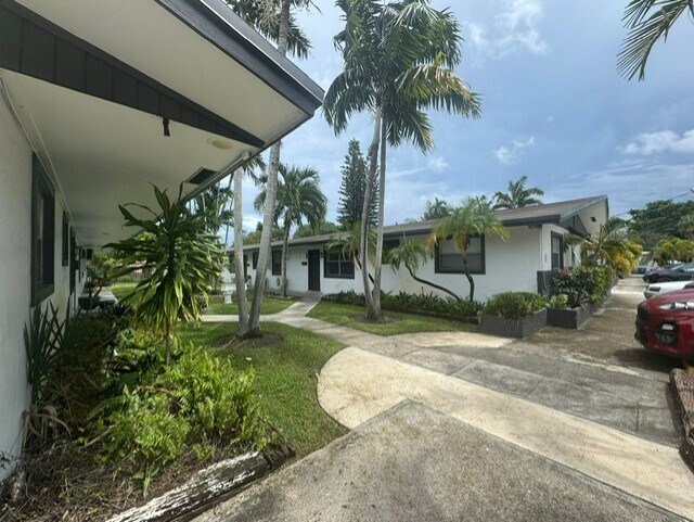 Floorplan - 108-128 NW 2nd Ave