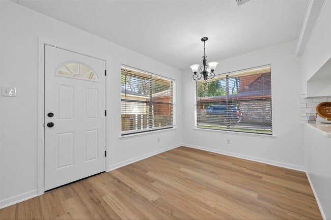 Building Photo - 3815 Brook Shadow Dr