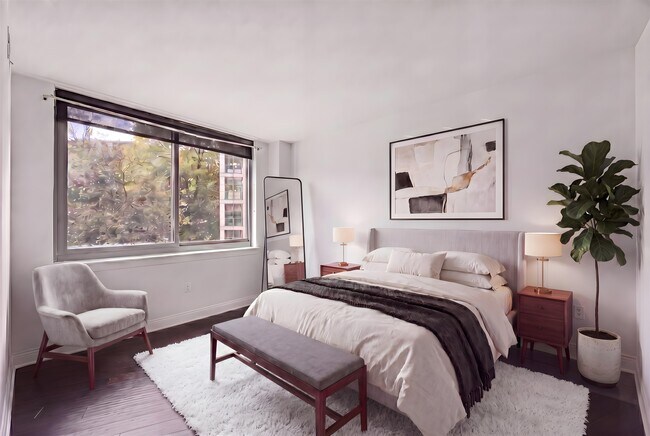 Building Photo - 800 Jackson St