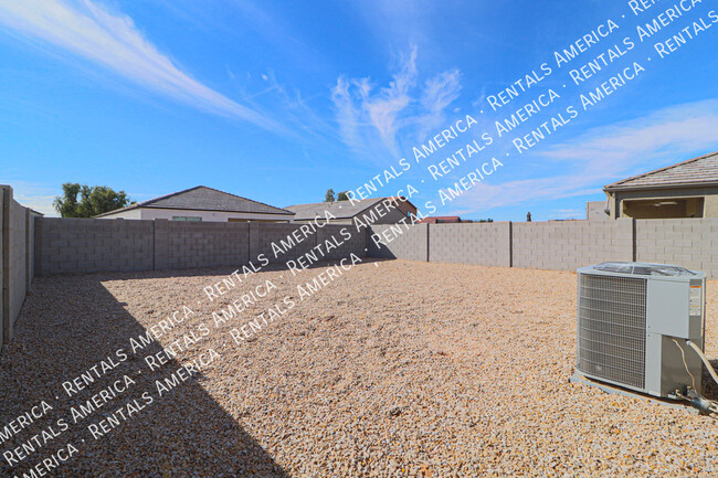 Building Photo - 11323 E Verbina Ln