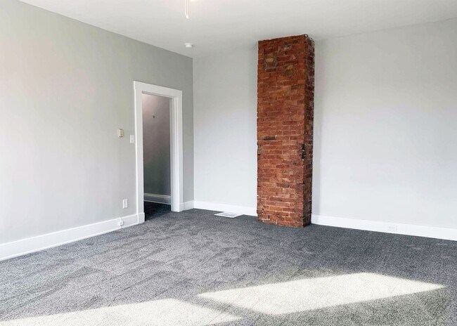 Building Photo - 3207 Jefferson Ave