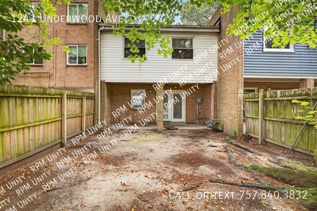 Building Photo - 1241 Underwood Ave