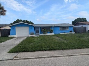 Building Photo - 5637 Chipper Dr