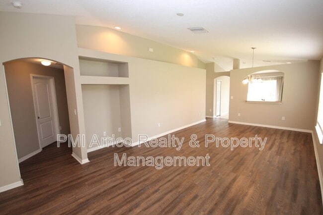 Building Photo - 12716 Evington Point Dr