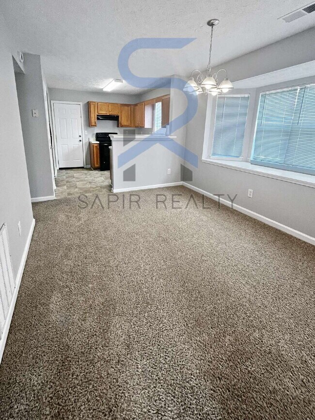 Building Photo - 5866 Trent Walk Dr