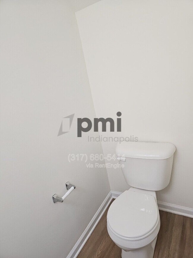 Building Photo - 5240 Castamere Dr