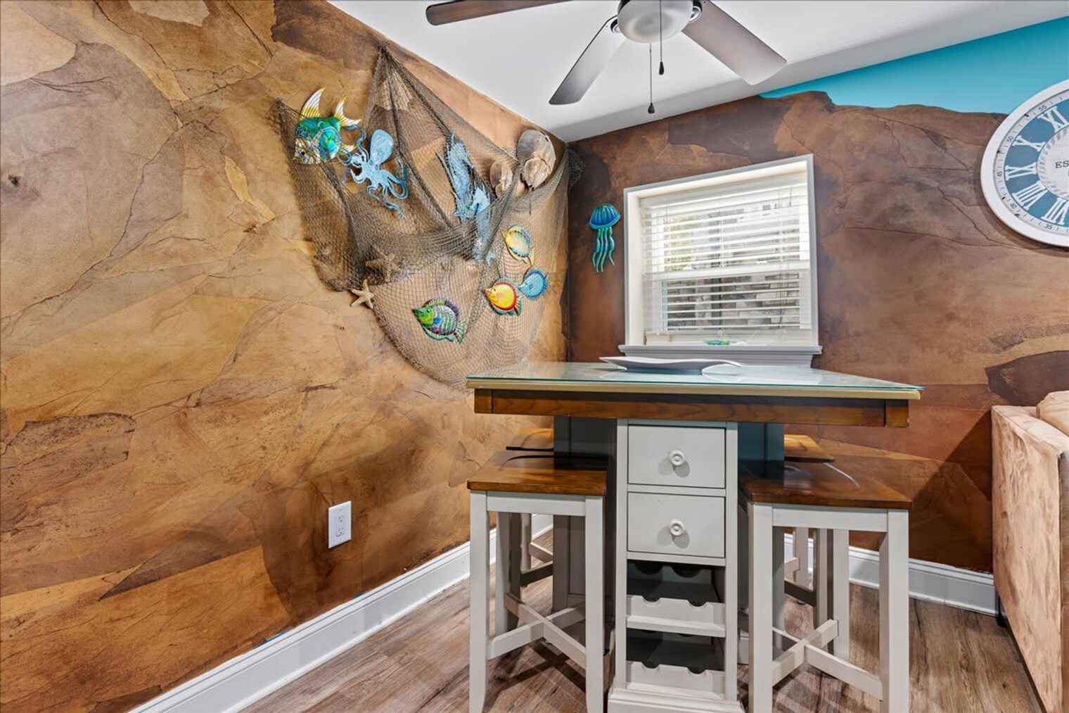 Building Photo - 16 S Nashville Ave