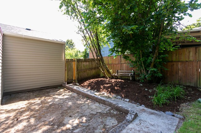 Building Photo - Charming 2 Bedroom Home in North Portland ...