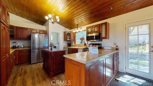 Building Photo - 621 Arth Dr