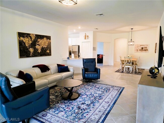 Building Photo - 20683 Hazelnut Ct