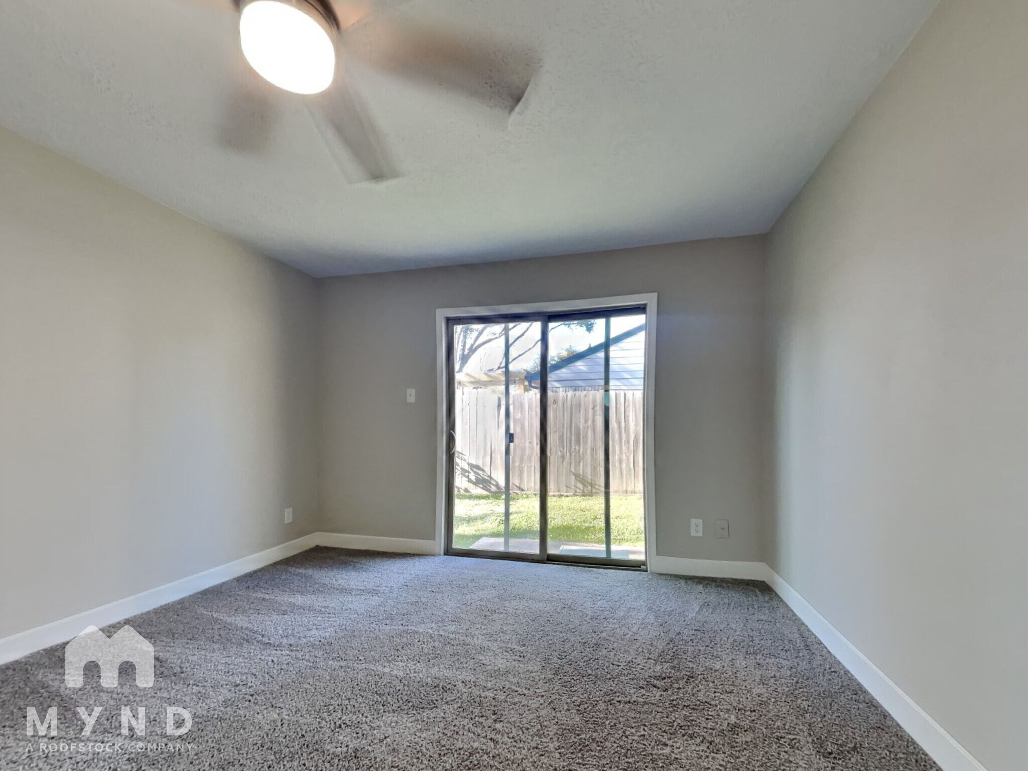 Building Photo - 15726 Pipers View Dr