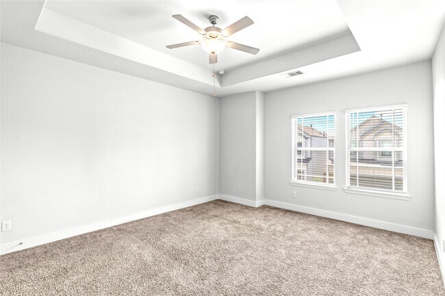 Building Photo - 4426 Ibiza Ln