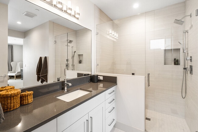 Building Photo - 45 Duckhorn Ln